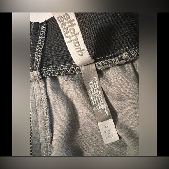 Charlotte Russe Women’s Fitted Elastic Stretch Mini Skirt Size Large Gray Black - Picture 9 of 9